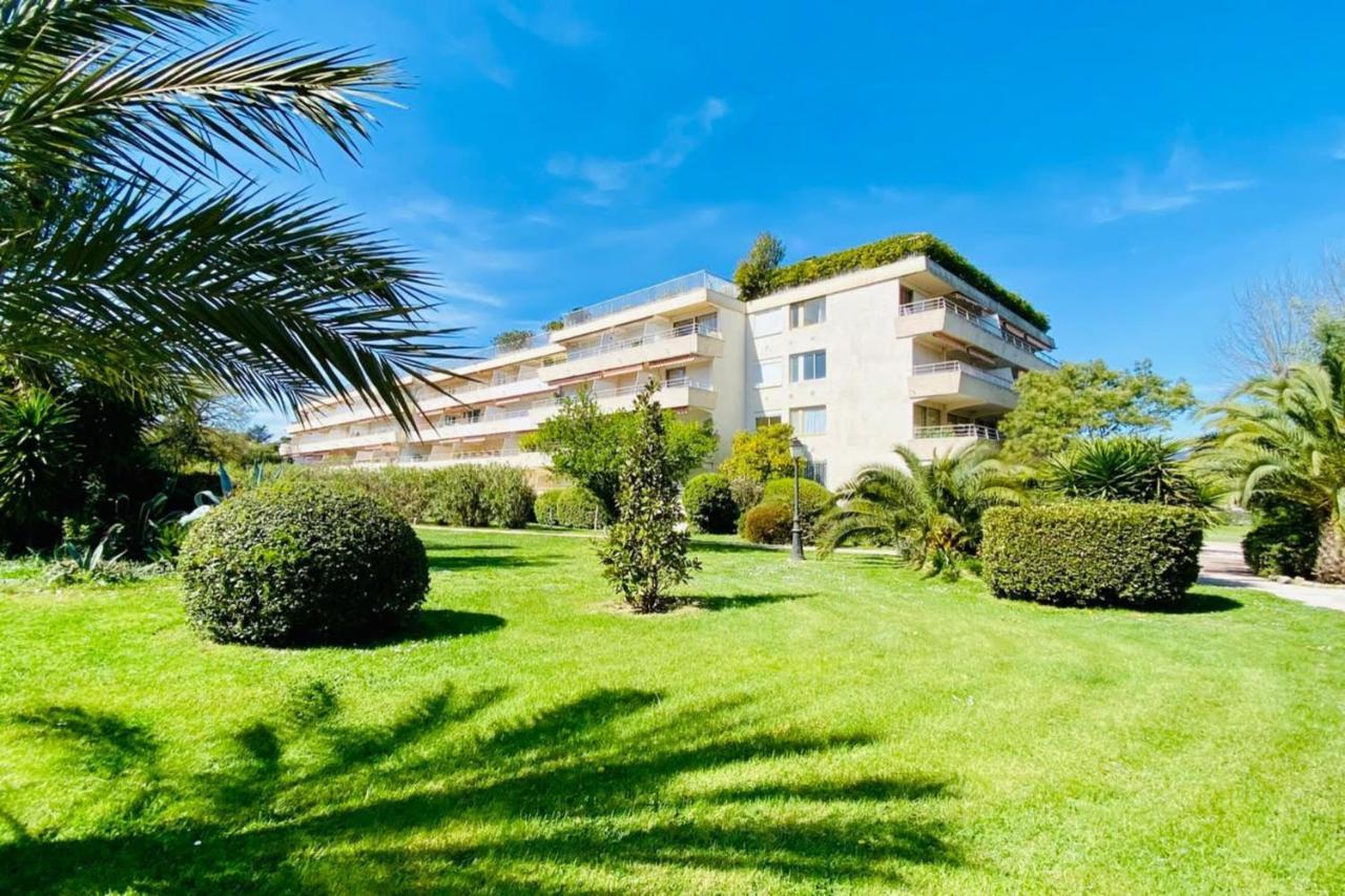 Charming Studio With Pool In Saint Tropez Saint-Tropez Exterior foto